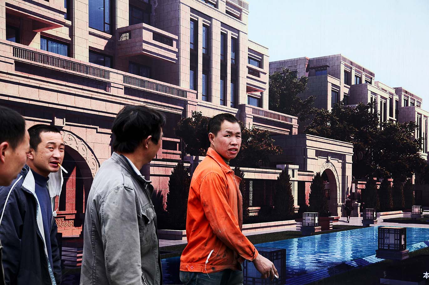 Landscape Wall-Songhu Rd,Shanghai 10：38-Apr.4,2013.jpg