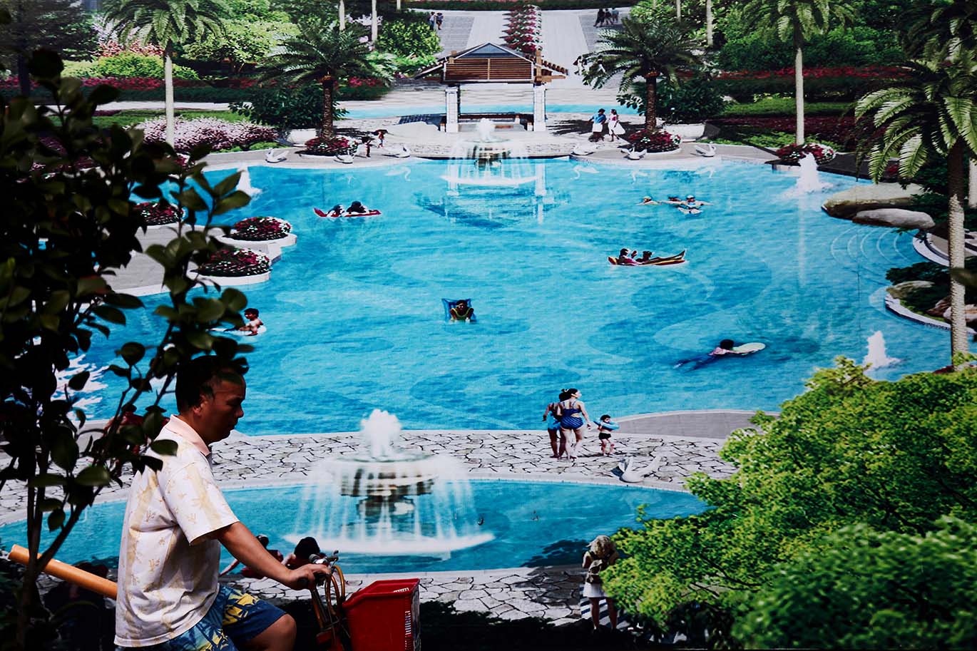 Landscape Wall-Kaixuan Rd,Hangzhou 14：42，Jul 5th,2013.jpg